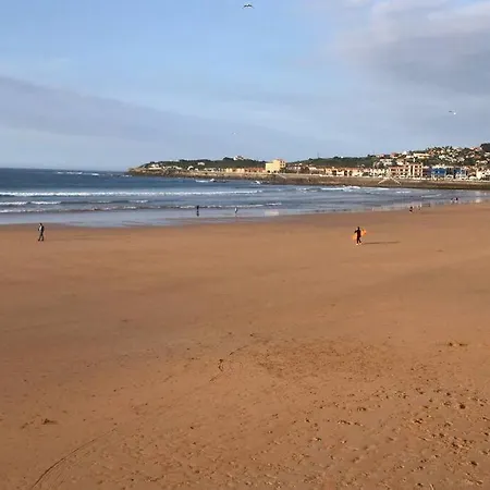 Apartment La Casa De Isa-a 2 Min De La Playa. Gijón